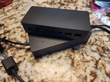 Microsoft Surface Pro Dock 3 4 5 6 7 X Book (Model 1661) and Power Supply