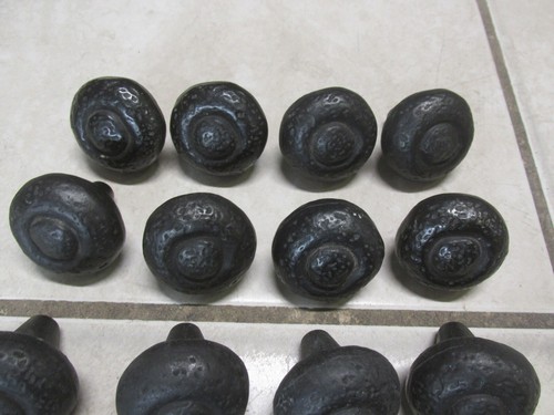 {Lot of 19} Hammered Dark Black Iron Cabinet Knobs - Picture 2 of 4