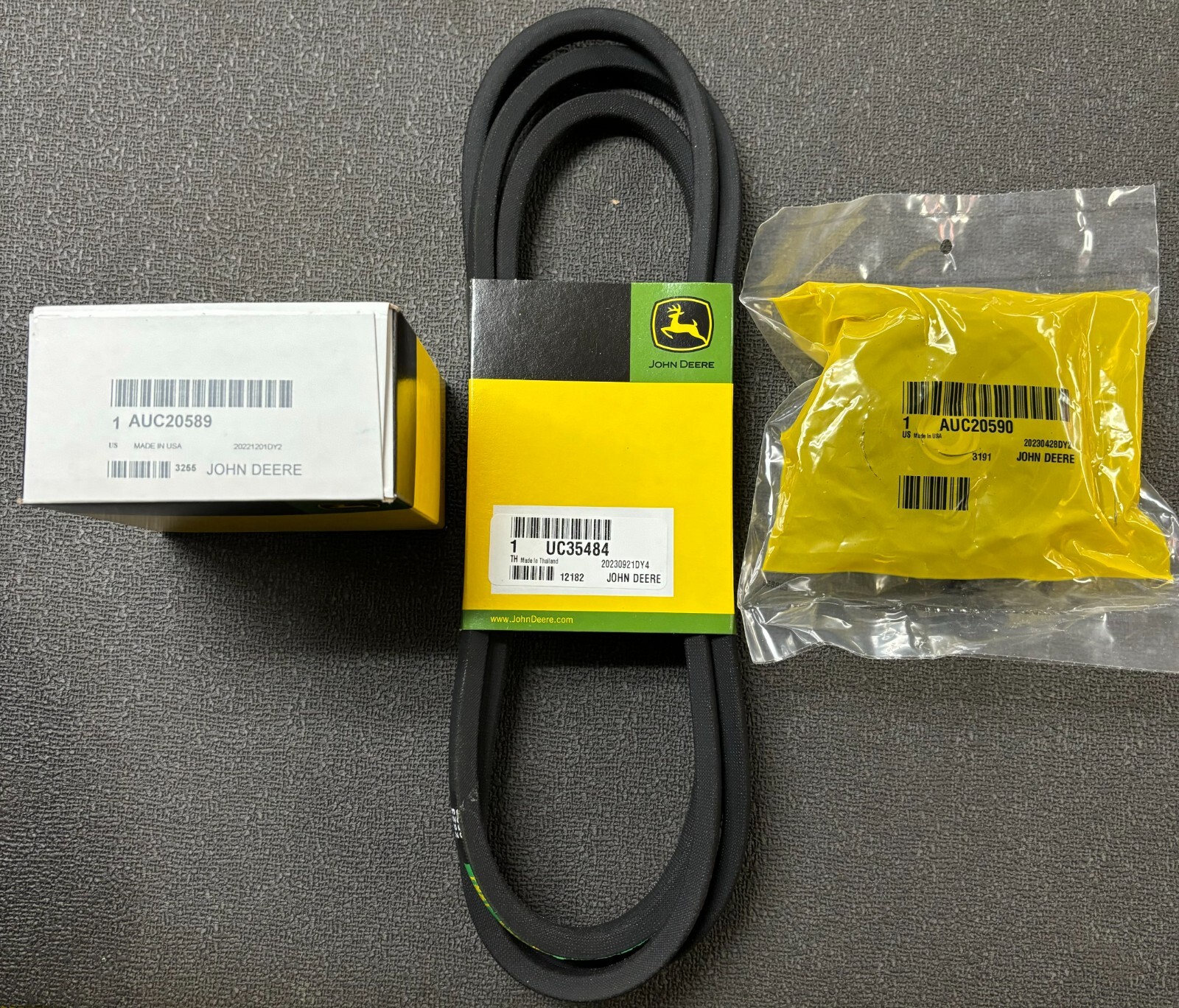 John Deere OEM X300 Traction Drive Belt UC35484 & Idlers AUC20589 & AUC20590 eBay