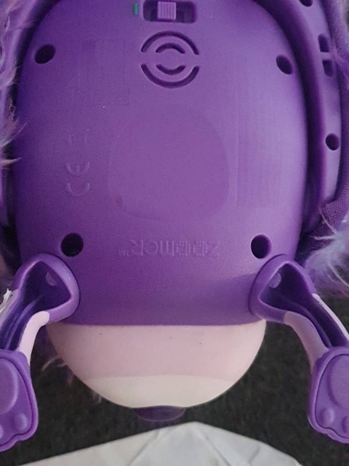 Zoomer Hedgiez Hedgehog Animal Interactive Electronic Purple Flip Toy