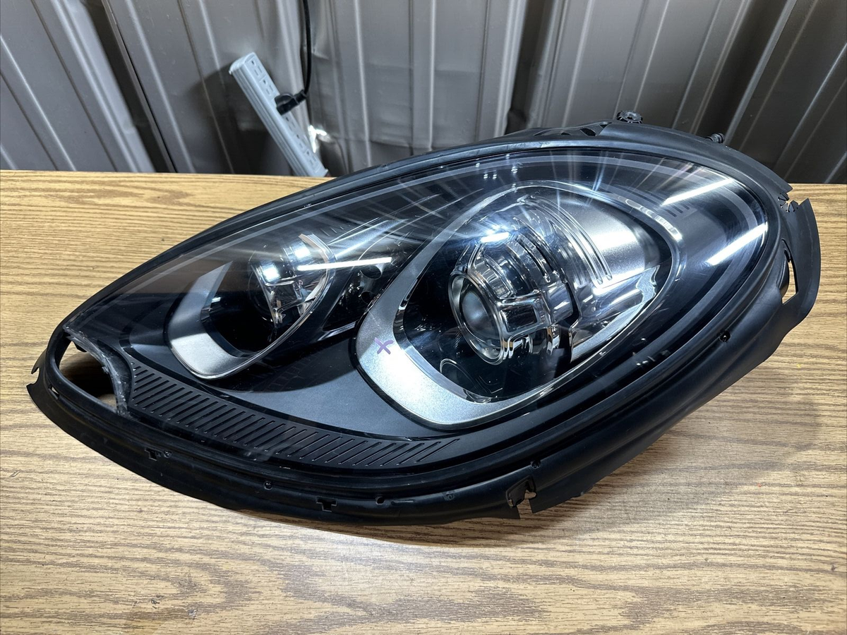 2015 2016 2017 PORSCHE MACAN HEADLIGHT LH LEFT DRIVER BI XENON HID