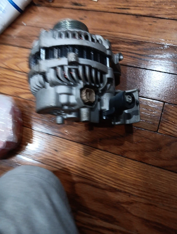 For Honda Civic 2006-2011 TYC 2-11176 Alternator - Image 2 of 4