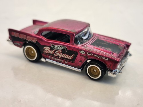 2020 Hot Wheels Super Treasure Hunt #180/250 ‘57 Chevy Pink Loose Mint VHTF 🔥 - Picture 3 of 6