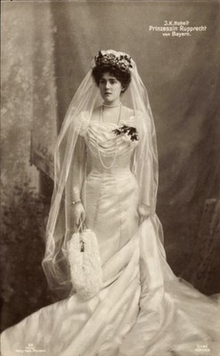 Ak Marie Gabrielle, Prinzessin Rupprecht von Bayern, Portrait im... - 11583013