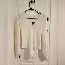 Abercrombie Fitch Soft Cozy Long Sleeve Vneck Knit Bodysuit Medium