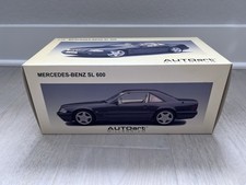 1:18 AUTOART MILLENIUM MERCEDES-BENZ SL 600 + 1:18 AUTOART MILLENIUM BMW 323i