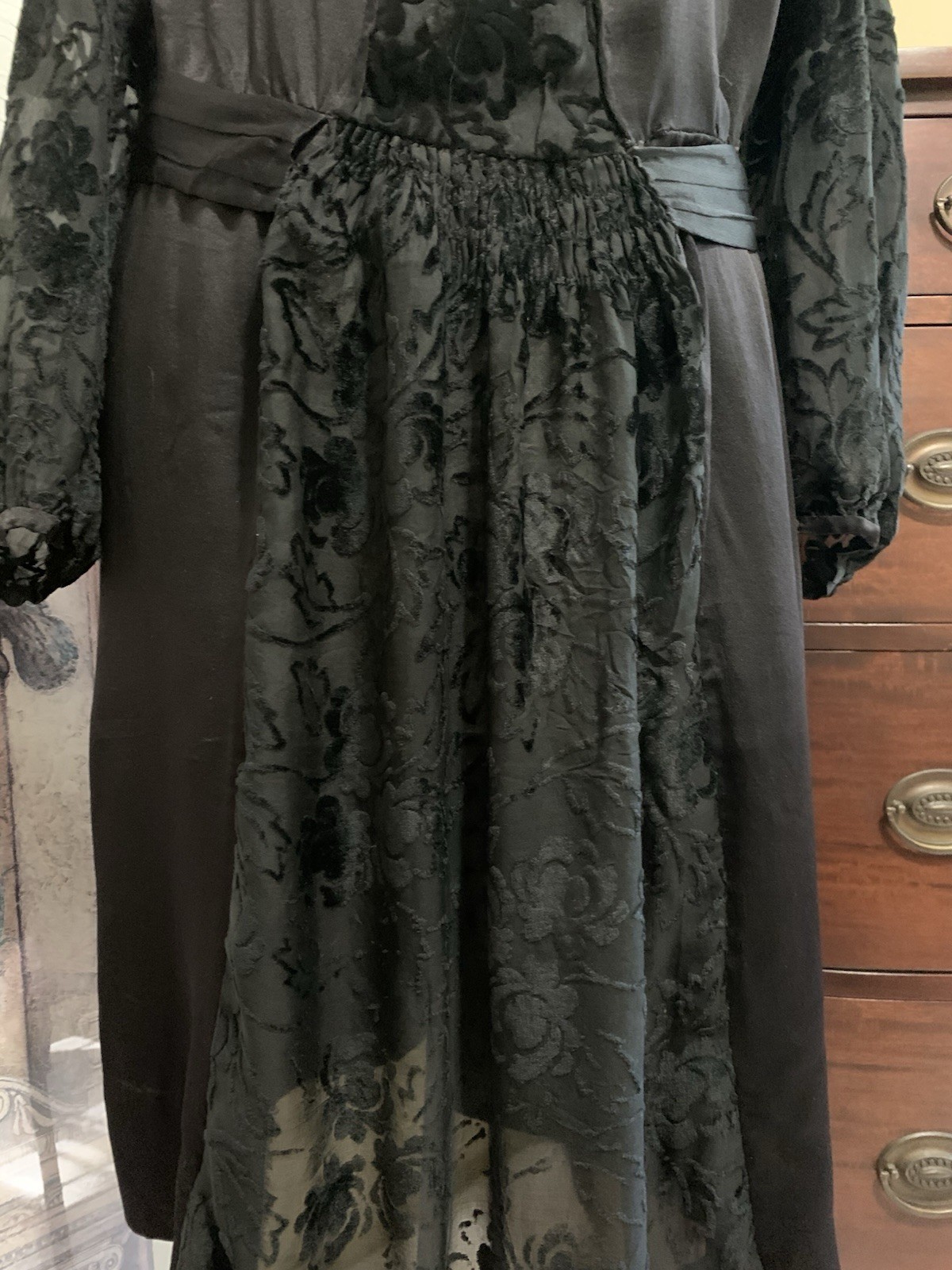 Edwardian style 1940’s Black Silk Mourning Dress Size Medium NO Tags Minor Flaw