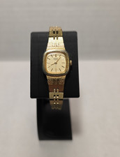 Vintage Seiko Women  s 2020-5739 Gold Tone Square Quartz 17mm Watch