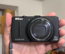 Nikon COOLPIX S9300 16.0MP Digital Camera 18x Optica Zoom Black - 100 Working