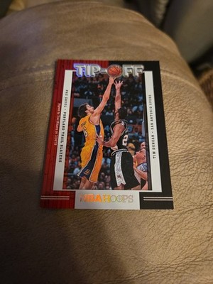 2019-20 NBA Hoops Tim Duncan Pau Gasol Tip Off Holo No. 10