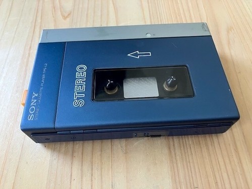 Beautiful SONY Walkman TPS-L2 Cassette Player 1st Gen from Japan - Picture 6 of 10