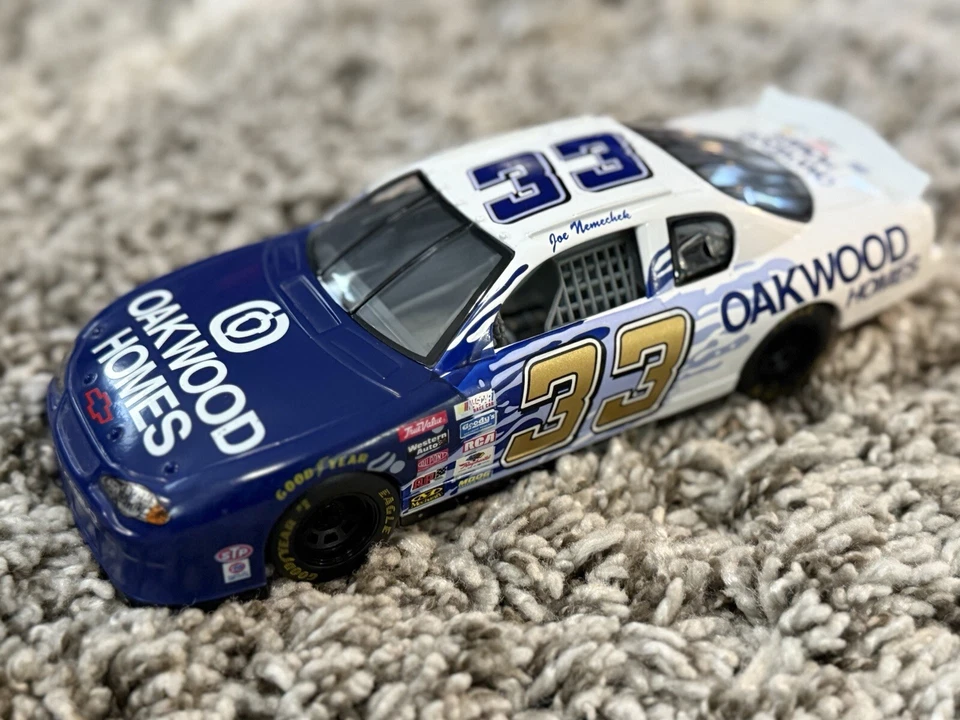Joe Nemechek 1999, 2000, 2001 #33 Diecast réplica Chevrolet Monte Carlo Nascar Foto 4 de 4