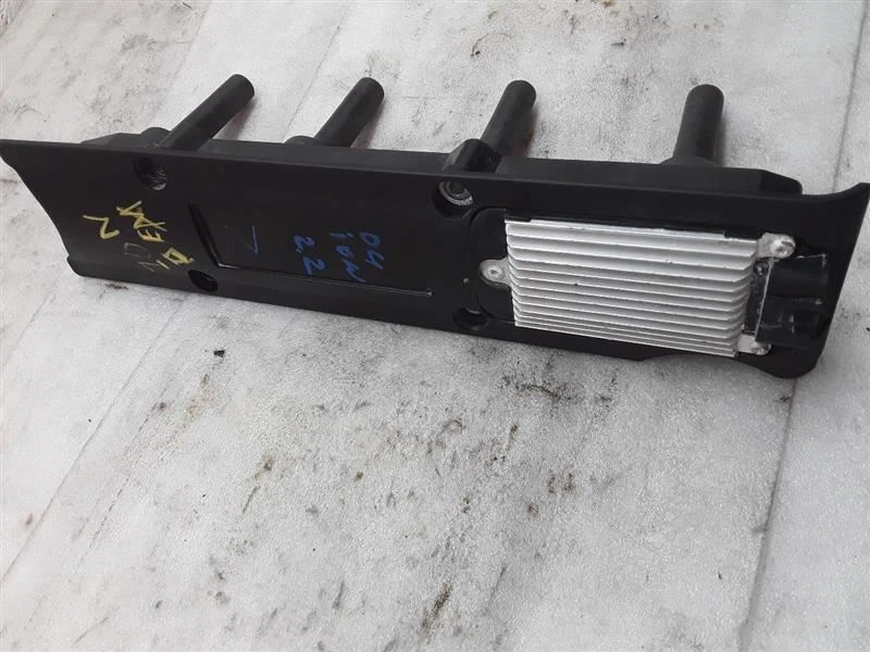 Катушка/зажигатель 2,2 л 4 катушки упаковка 2004 SATURN ION S-139P - Изображение 2 из 4