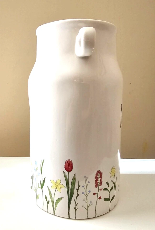 Jarrón de cerámica blanco con asas Rae Dunn ramo flores de primavera jarra de leche Foto 4 de 4