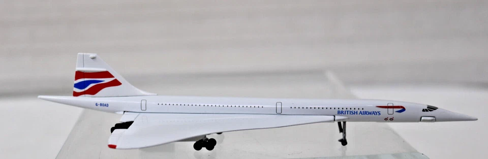 British Airways Concorde PS5800-2 Daron escala 1:350 7"X3" ENVÍO EL MISMO DÍA Foto 3 de 4