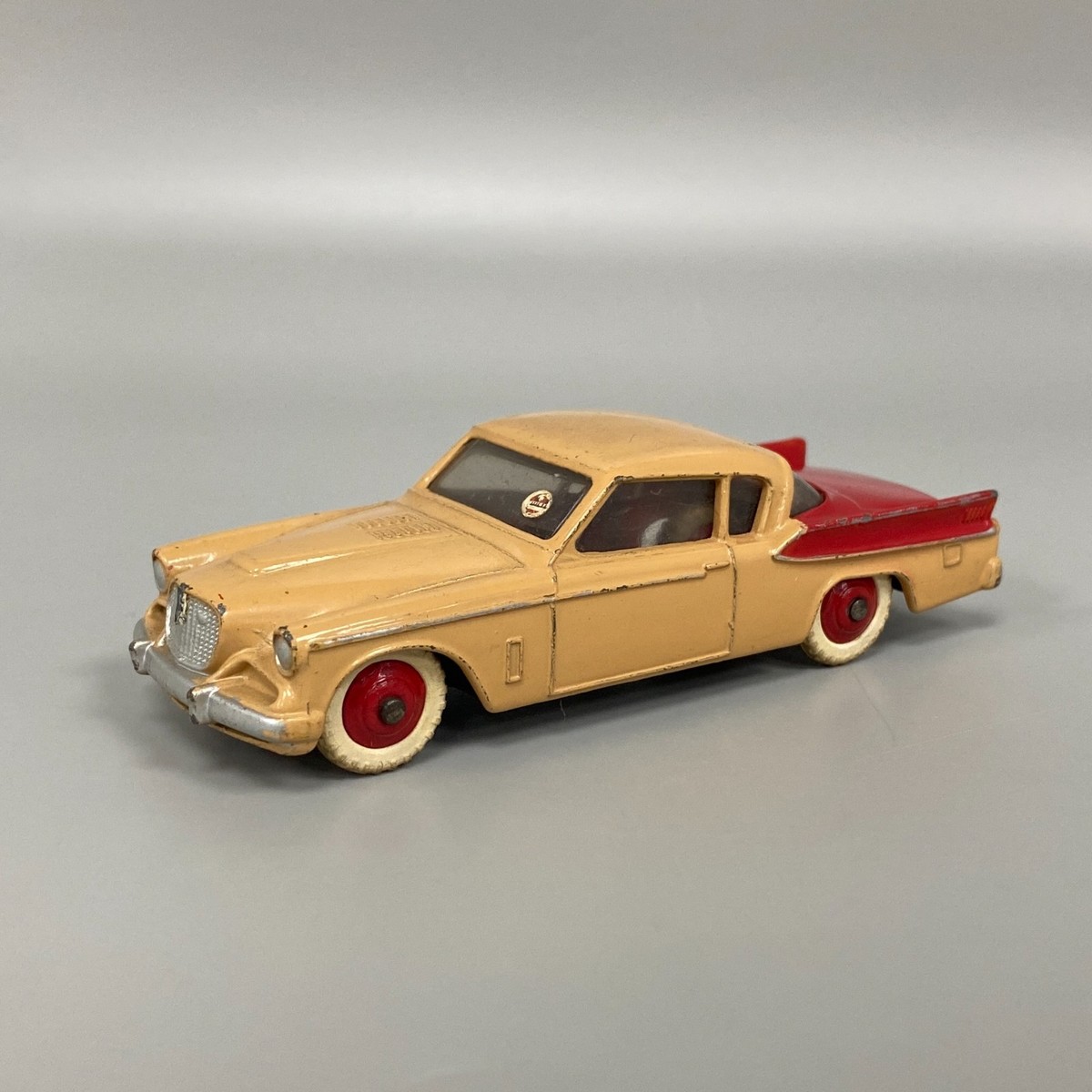 NO 169 STUDEBAKER GOLDEN HAWK DINKY TOYS VINTAGE SPORTS CAR RETRO