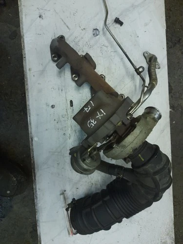 Ix 35  Kia .hyundai Crdi  2014.Turbocharger + Manifold 28201-2A850