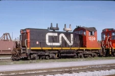 CNR 1339 SW-1200RS, Toronto, On, 05/93; Kodachrome Original
