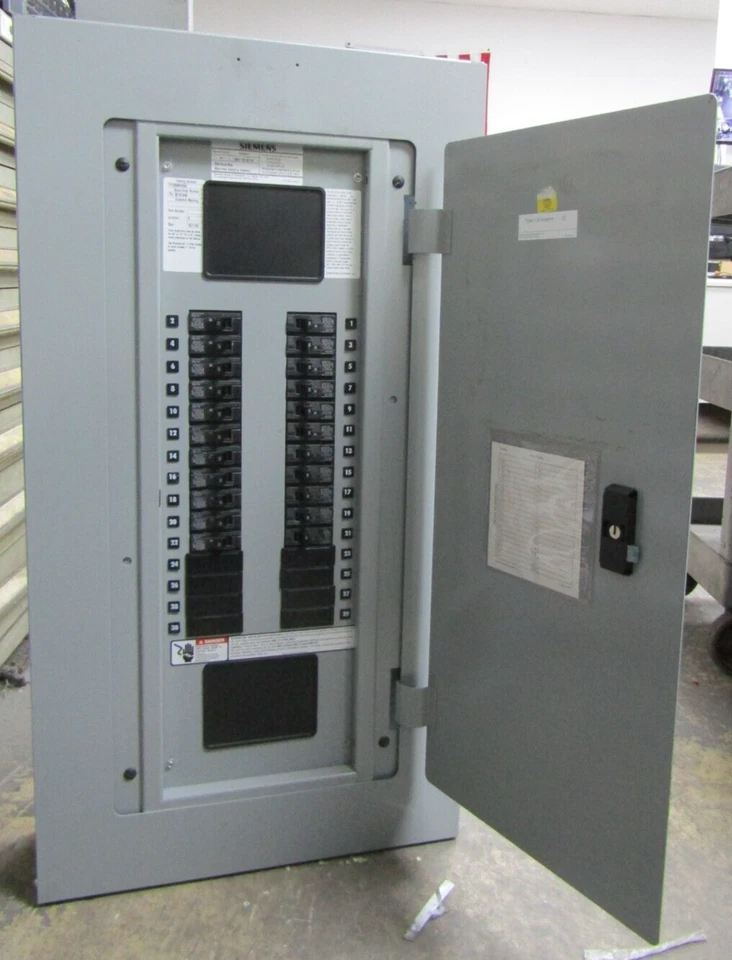 😃 SIEMENS 250 AMP MAIN LUG PANELBOARD 208Y/120 VAC 3Ø 30 CIRCUIT P1X30MC250C - Image 4 of 4