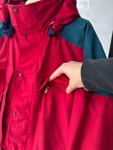 Berghaus vintage gore-tex jacket size L - Picture 5 of 11