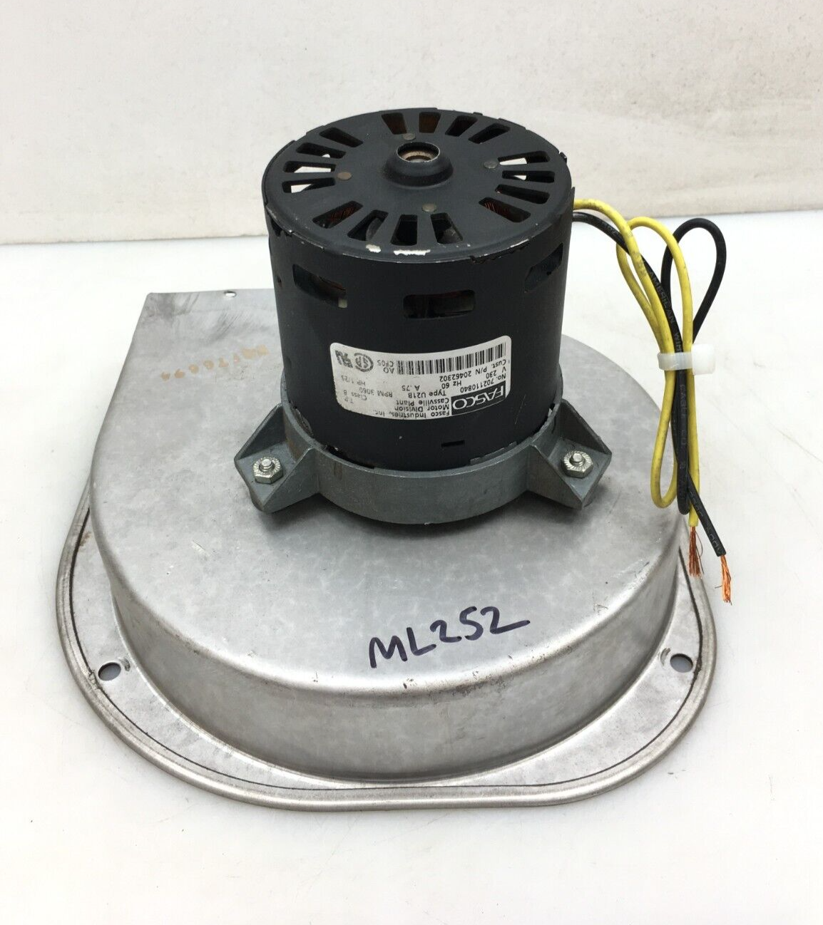 FASCO 7021-10840 702110840 Lennox 20462302 230 V 1/25 HP 3060 RPM  