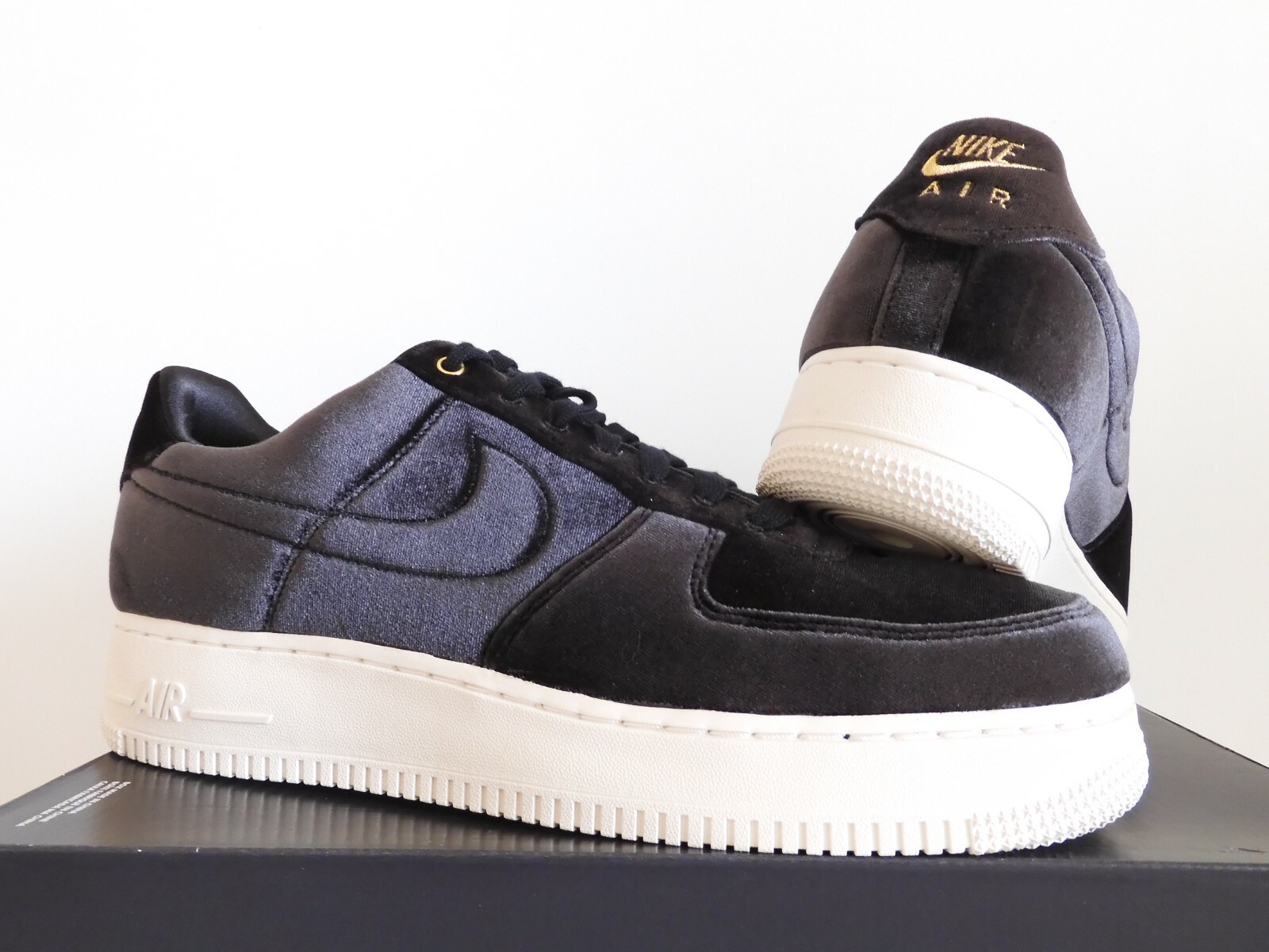 Nike Air Force 1 '07 Premium Velvet Blue Void/Sail-Metallic Gold -  AT4144-400