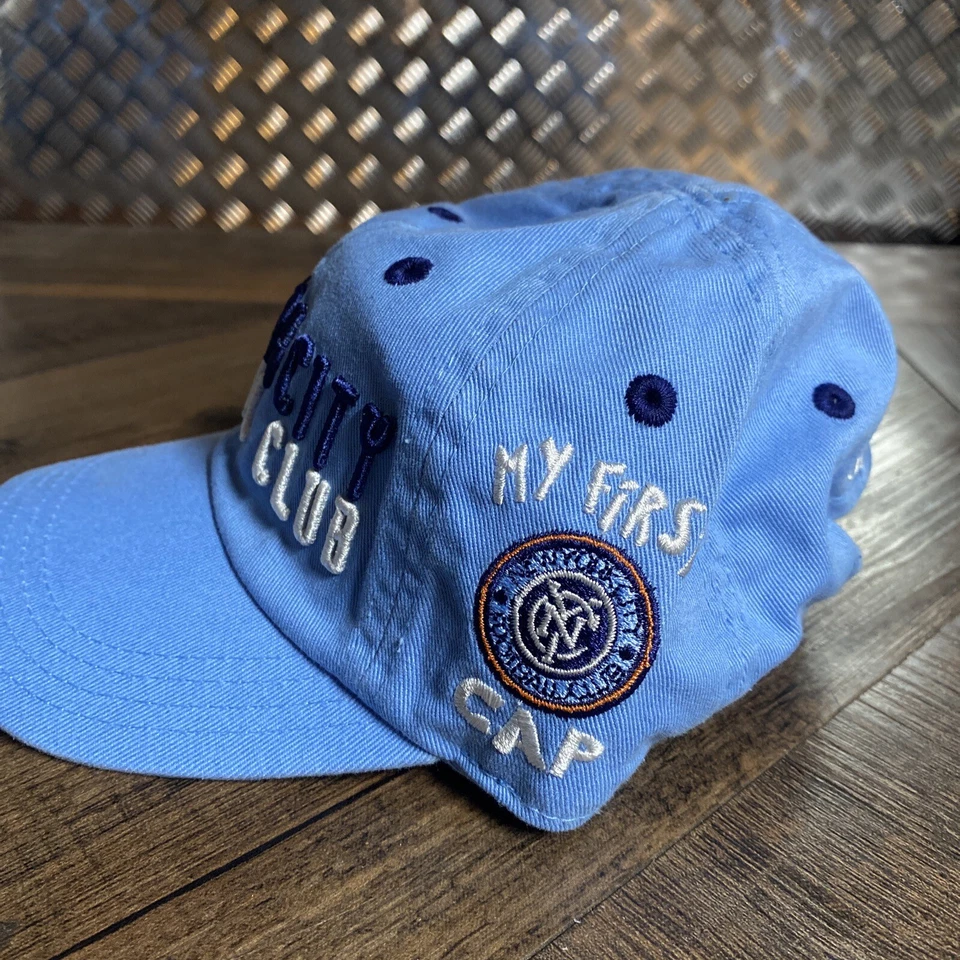 NUEVO CON ETIQUETAS Adidas NYCFC Nueva York Infante/Niño Pequeño Sombrero Azul MLS "MI 1ª GORRA" Fútbol Foto 2 de 4