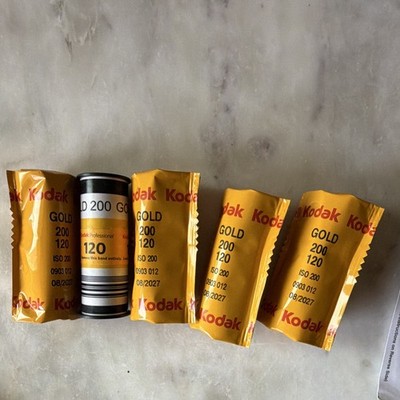 Kodak Gold 200 ISO Color Negative Film 120 Format 12 Exposures Exp 08/2027