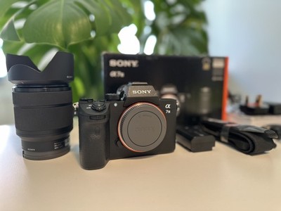 Sony Alpha A7 III 24.2MP Digitalkamera - inkl 28-70 mm Zoomobjektiv - WIE NEU - 