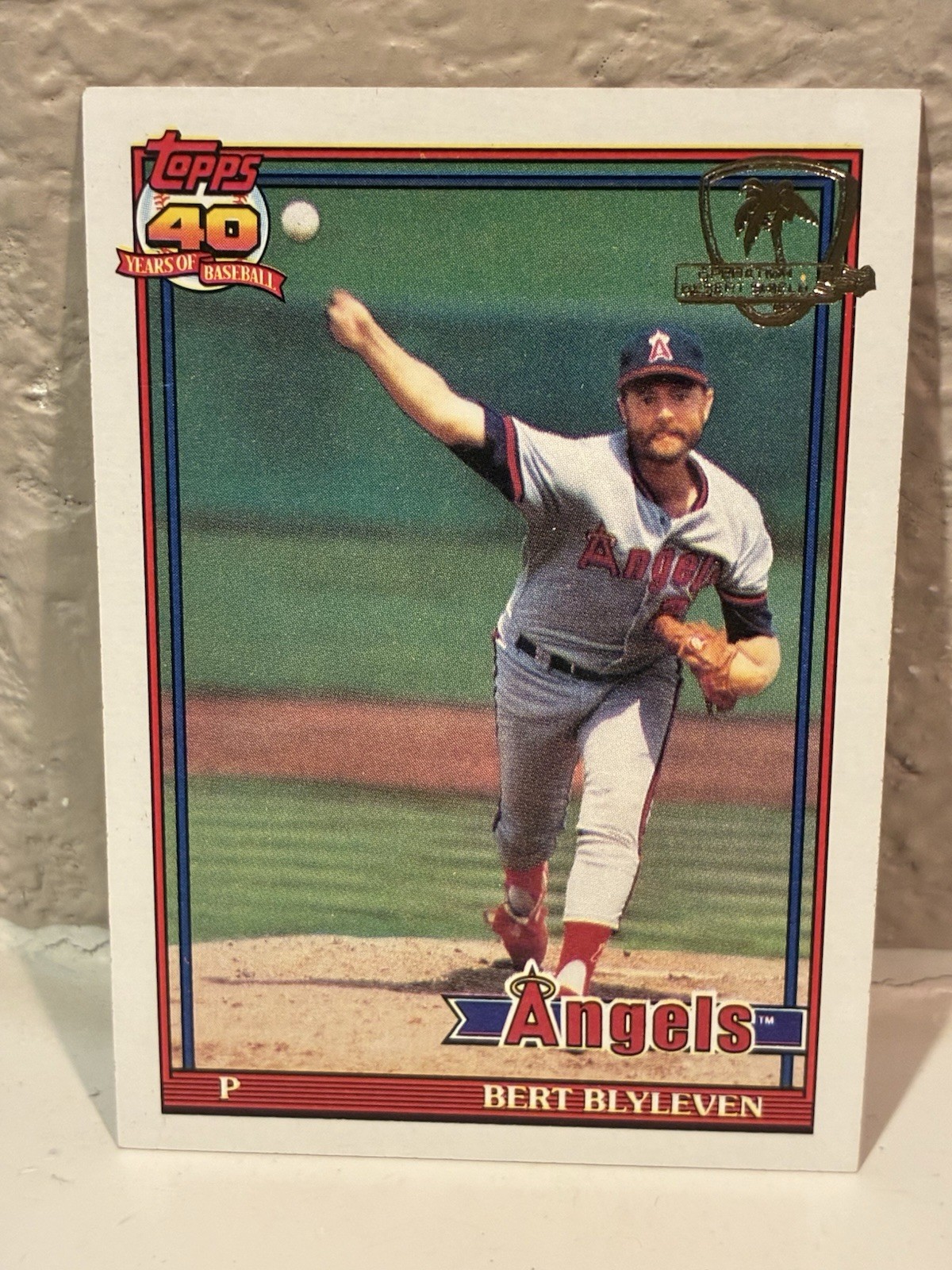 1991 Topps Desert Shield #615 Bert Blyleven California Angels Gum Stain B
