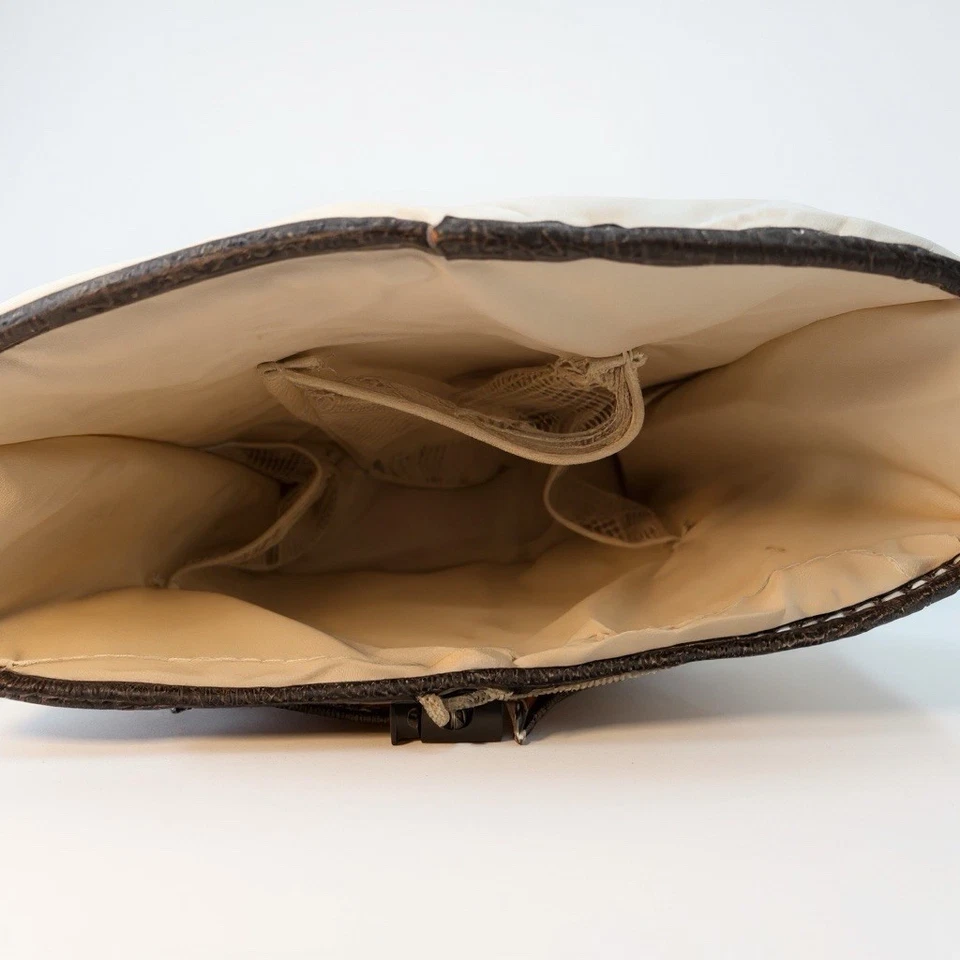 Bolsa de vino Gallo Family Vineyards 5 bolsillos con correa para el hombro para 3 botellas Foto 4 de 4