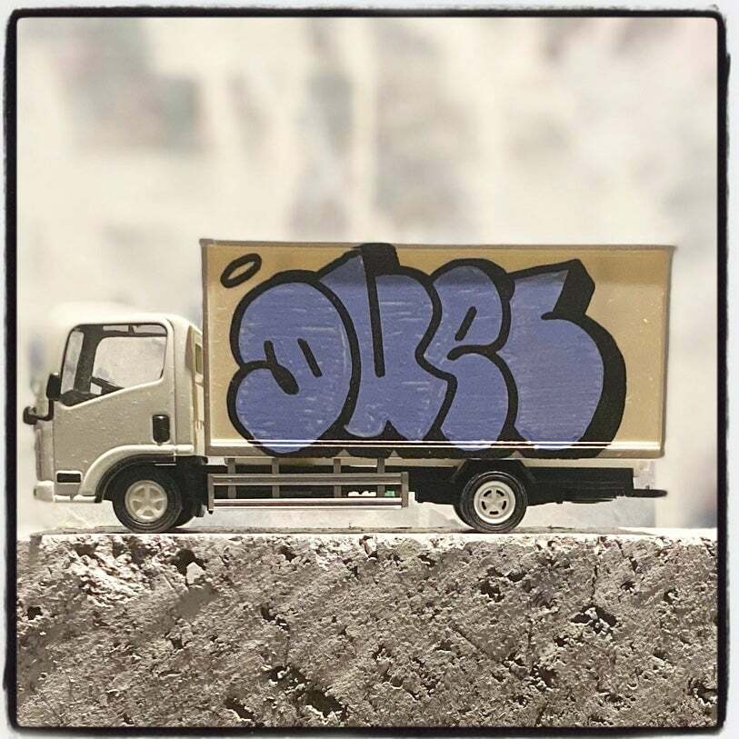 Camion miniature DUEL Graffiti par SEEN et COPE2 en boîte collector