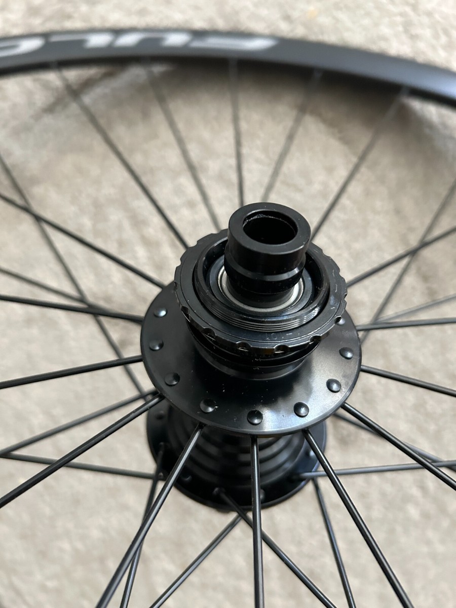 Fulcrum Racing Red 800 700c Thru Axle Disc Brake Tubeless Road