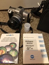 Minolta Maxxum QTSI SLR Film Camera w/ Minolta AF Zoom 35-80mm Strap Bag Manual