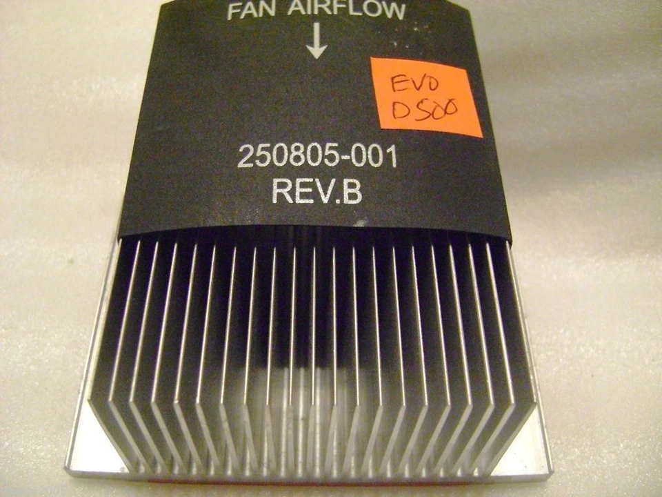 Cubierta refrigeradora disipador térmico de escritorio Compaq EVO D500 - PSC: 244406-002 Foto 2 de 4