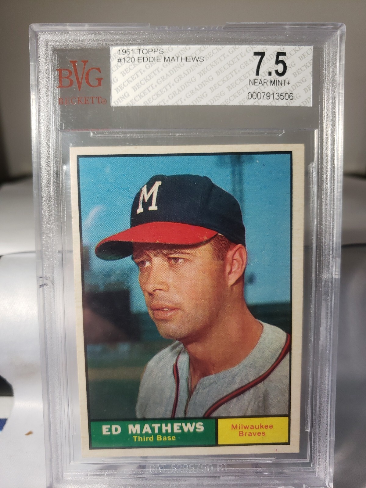 BVG 7.5 NM+ 1961 TOPPS BASEBALL EDDIE MATHEWS NO. 120 *MILWAUKEE BRAVES*