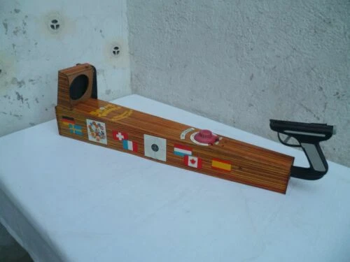 Jeux d'imitation en tôle