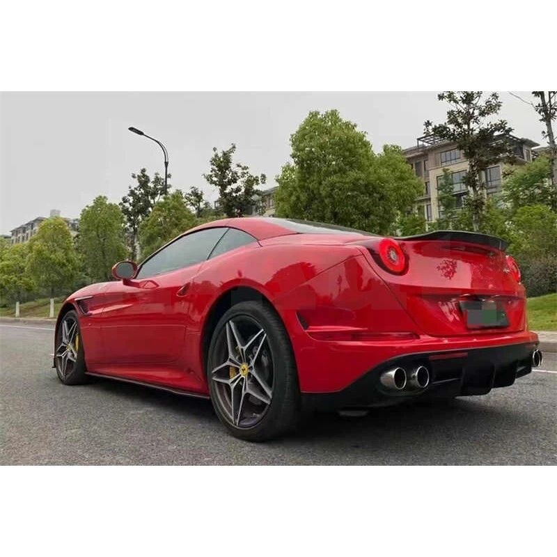 Real Carbon Fiber Car Rear Bumper Splitter for Ferrari California T 2015-18 - Image 4 of 4