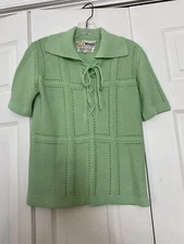 Vintage Wenjilli 11/12 Mint Green Sweater Lace Up Neck Short Sleeve Hong Kong
