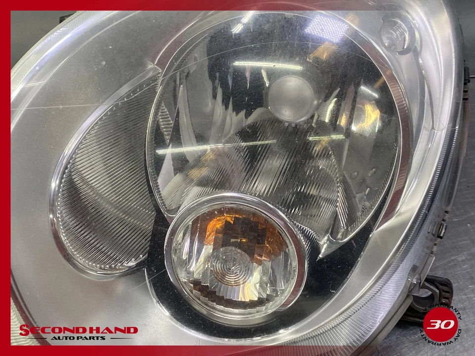 11-16 Mini Cooper Countryman Left Driver Side Halogen Headlight 9801035-04 - Image 3 of 4