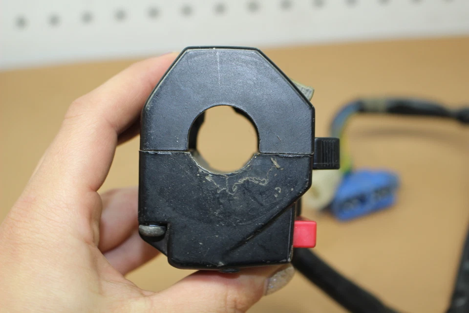 Mando manillar izquierdo Yamaha FJ1200 FZ700 1986 FZ750 1987 (YSHC130) Foto 3 de 4