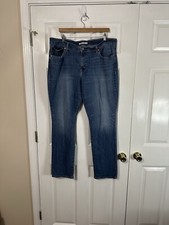Ladies Levi 414 Relaxed Fit Straight Leg Jeans
