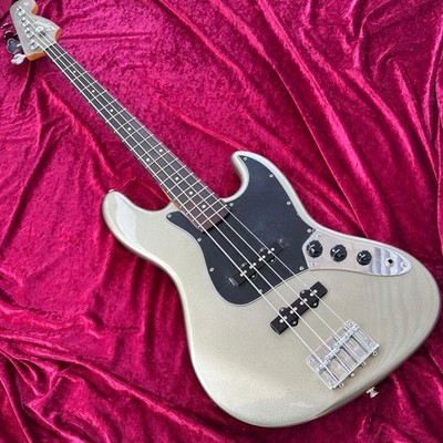Super rare Legend by AriaProII LJB-DLX Paulownia body jazz bass
