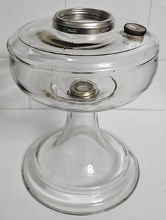 B99 Aladdin Crystal Clear Venetian Glass Lamp Fount 2 Piece