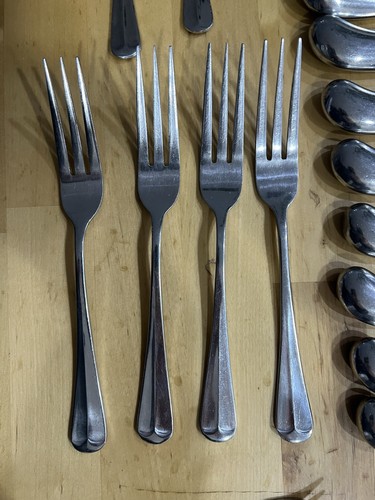 24 Piece Towle Supreme ASHLEY Stainless Steel Flatware Japan Fork Spoon Knife - Picture 5 of 7
