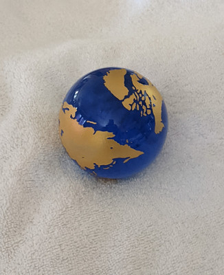 Crystal Accents World Globe Paper Weight Blue & Gold Beautiful Heavy Hand Made