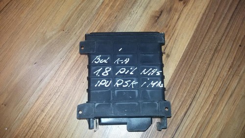 0280800104 Motormanagement, Steuergerät, ECU  811906264 Audi 80 DE33549-34