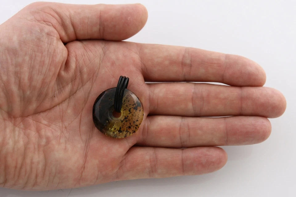 Amuleto colgante de fianza de cuero ámbar báltico genuino encanto donut 4,5 g 220105-16 Foto 3 de 4