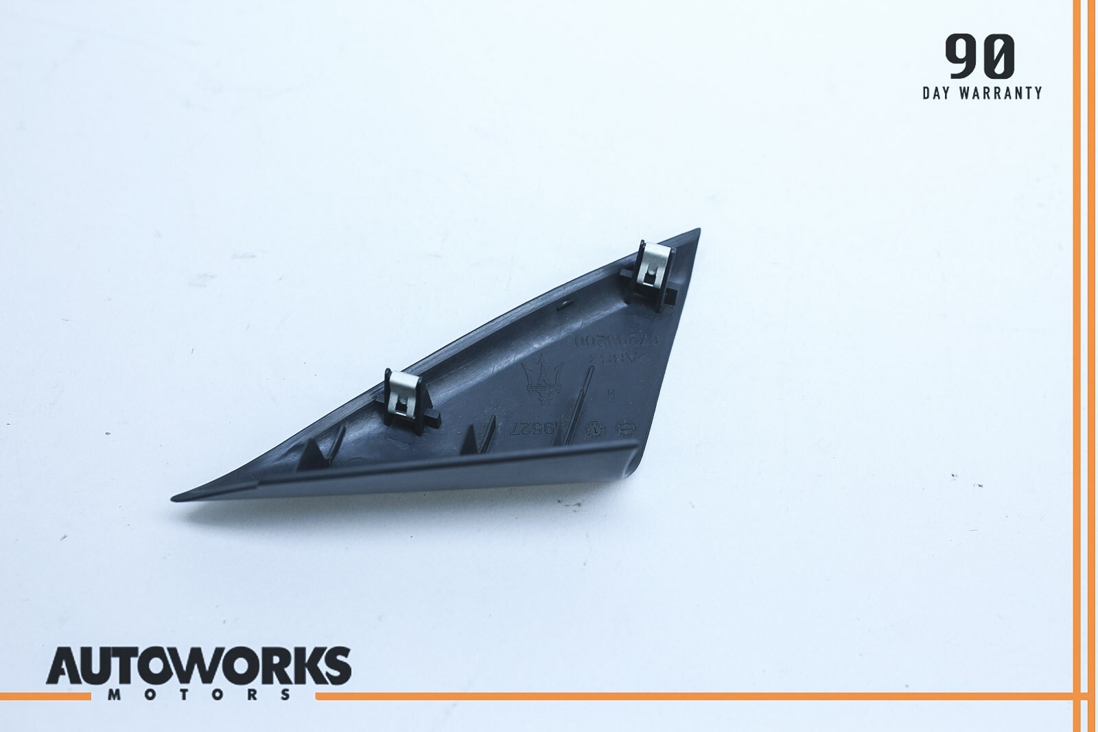 05-08 Maserati Quattroporte M139 Front Right Door Window Triangle Trim Cover OEM