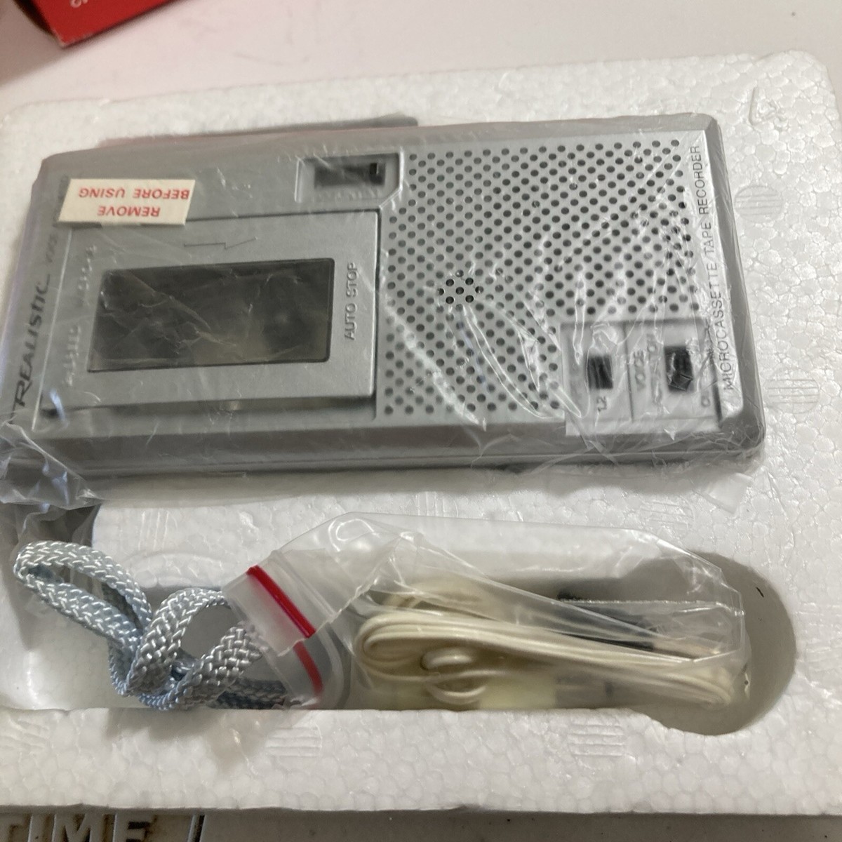 Vintage Realistic Micro-18 Voice Actuated Micro Cassette Recorder